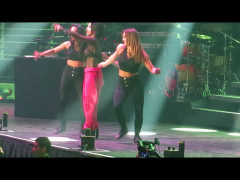 Becky G - Mayores 29/09/2017 Fifth Harmony PSATourChile