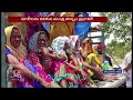 Ponnam Prabhakar Meet Up With Daily Labours  Loksabha Elections | V6 News  - 01:30 min - News - Video