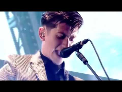 Arctic Monkeys Live (AM Tour Ultimate Show)