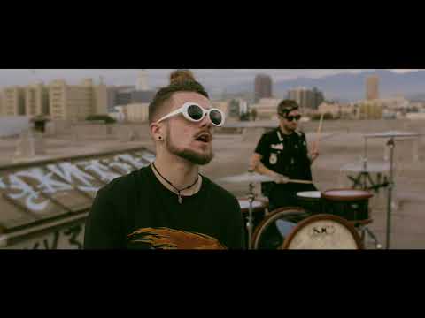 Doobie - Painfully Numb (Official Video)