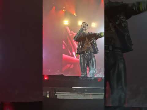 Amore Disperato by Achille Lauro LIVE 04.10.2024 in Unipol Forum Milano Front High Quality