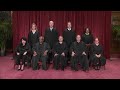 US Supreme Court justices disclose receiving gifts | REUTERS