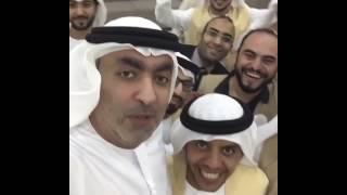 سيلفي مميز من الشيخ احمد بن صقر مع فريق النيابة التطوعي ... -