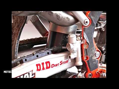 Inside Ryan Dungeys Air Shock 2013 Supercross Bike-Motocross Action Magazine 