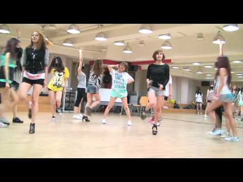 SunnyHill(써니힐) - Midnight Circus dance practice