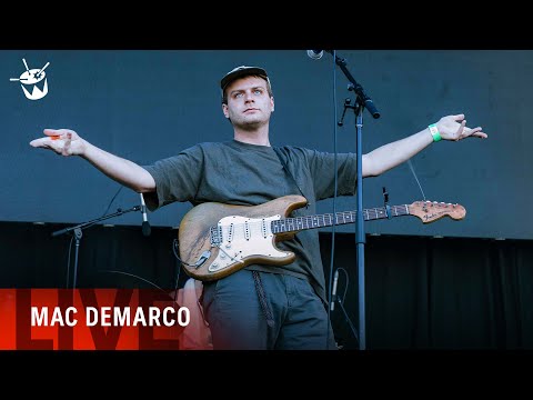 Mac DeMarco - 'My Old Man' (Laneway 2018)