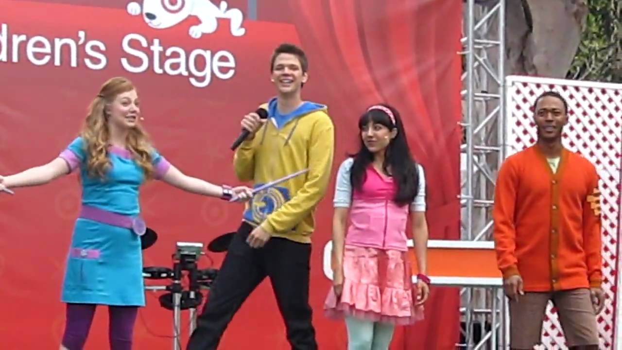 The Fresh Beat Band HD Live 4/24/10 - Intro Song 1/3 - YouTube