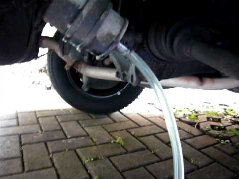 Tank abpumpen - YouTube 2010 corolla fuel filter location 