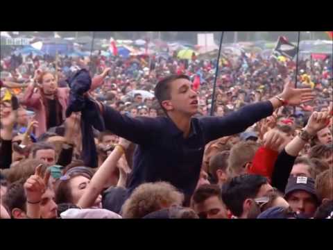 Catfish and the Bottlemen playing Tyrants @ Glastonbury 2016
