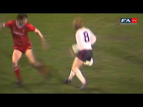 Bryan Robson stunning goal - Manchester United vs Liverpool - FA Cup semi final replay 1985