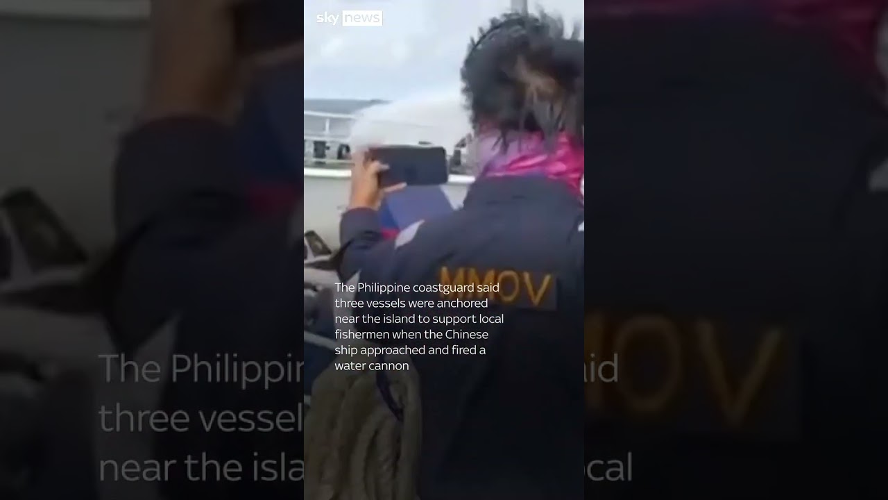Moment Chinese ship rams Philippine vessel
