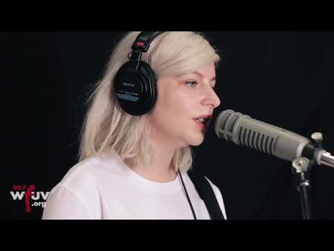 Alvvays -