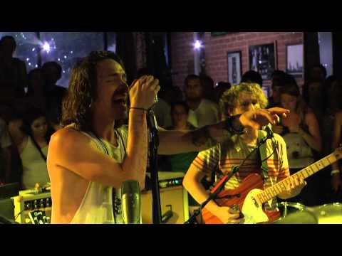 Clean (HQ Live)
