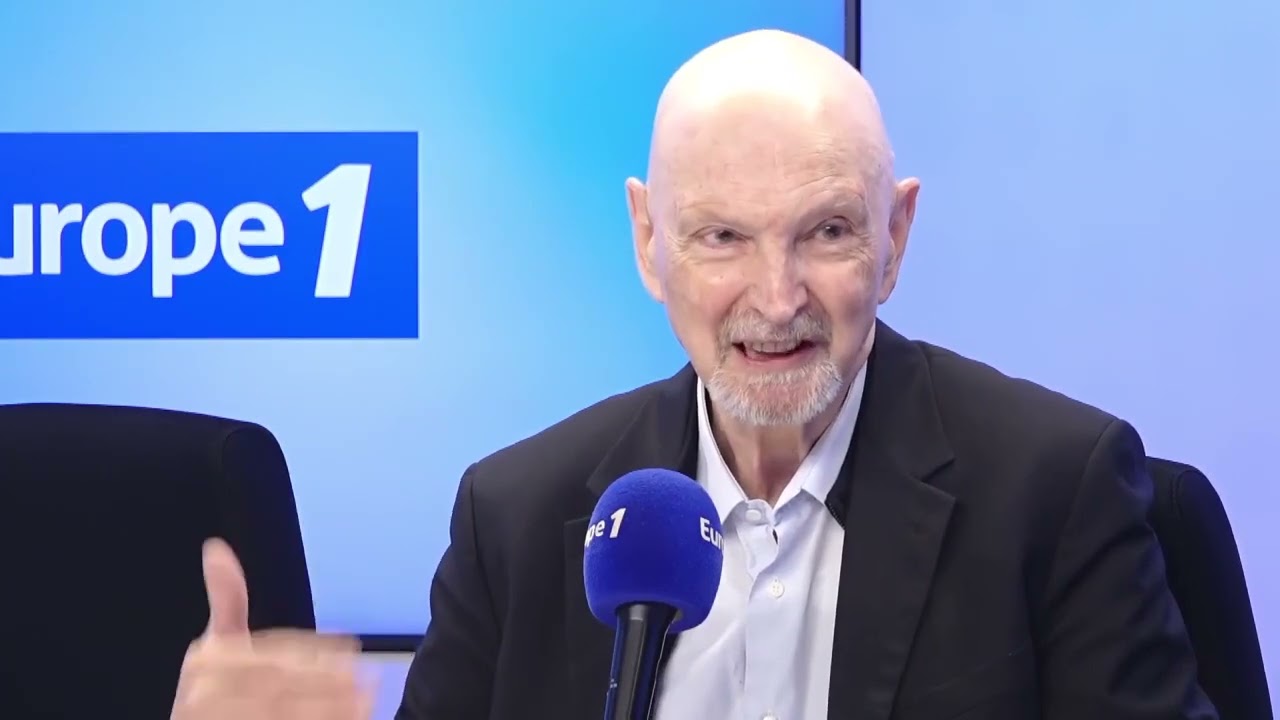 Réseaux sociaux : selon le psychiatre Serge Tisseron, «il faudrait des réseaux sociaux alternatif