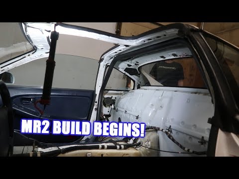 Getting a Roll Cage Installed in the Mr2!