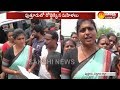 Roja supports women's dharna in Chittor district