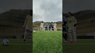 Touchdown in the Faroe, it’s time to play 🇫🇴🤍🖤???? #extremefields #juventus #travel #football