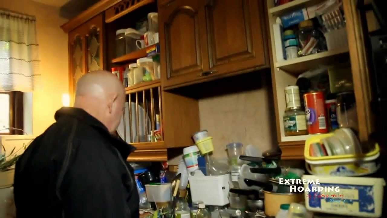 Extreme Hoarding by Jeffrey Avery - Hoarded house Chiswick - Part 1 www ...