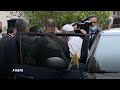 Police subdue priest who shouted heretic at Pope  - 00:45 min - News - Video