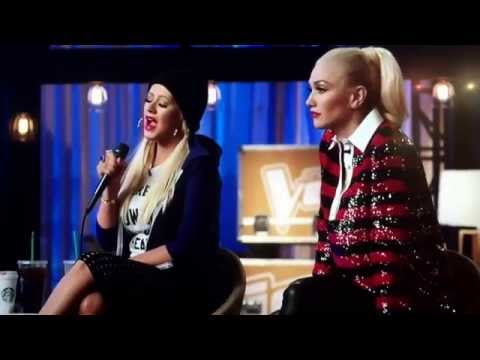 Christina Aguilera Sings