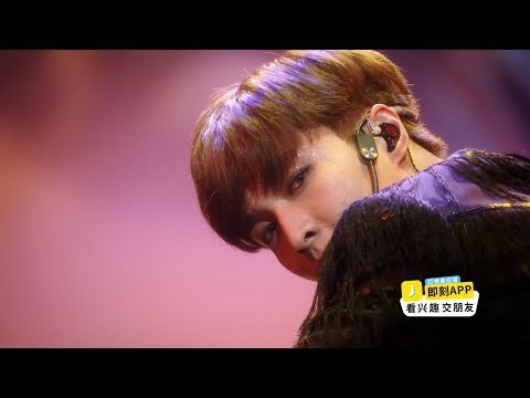 181109 Zhang Yixing LAY 《NAMANANA》 LIVE @ iQiyi Idol Hits