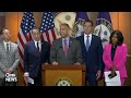 WATCH LIVE: Jeffries holds briefing as GOP supports Trumps deployment of troops in U.S. cities  - 00:00 min - News - Video