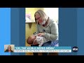 Grandma goes viral reading to her grandson over YouTube  - 02:03 min - News - Video
