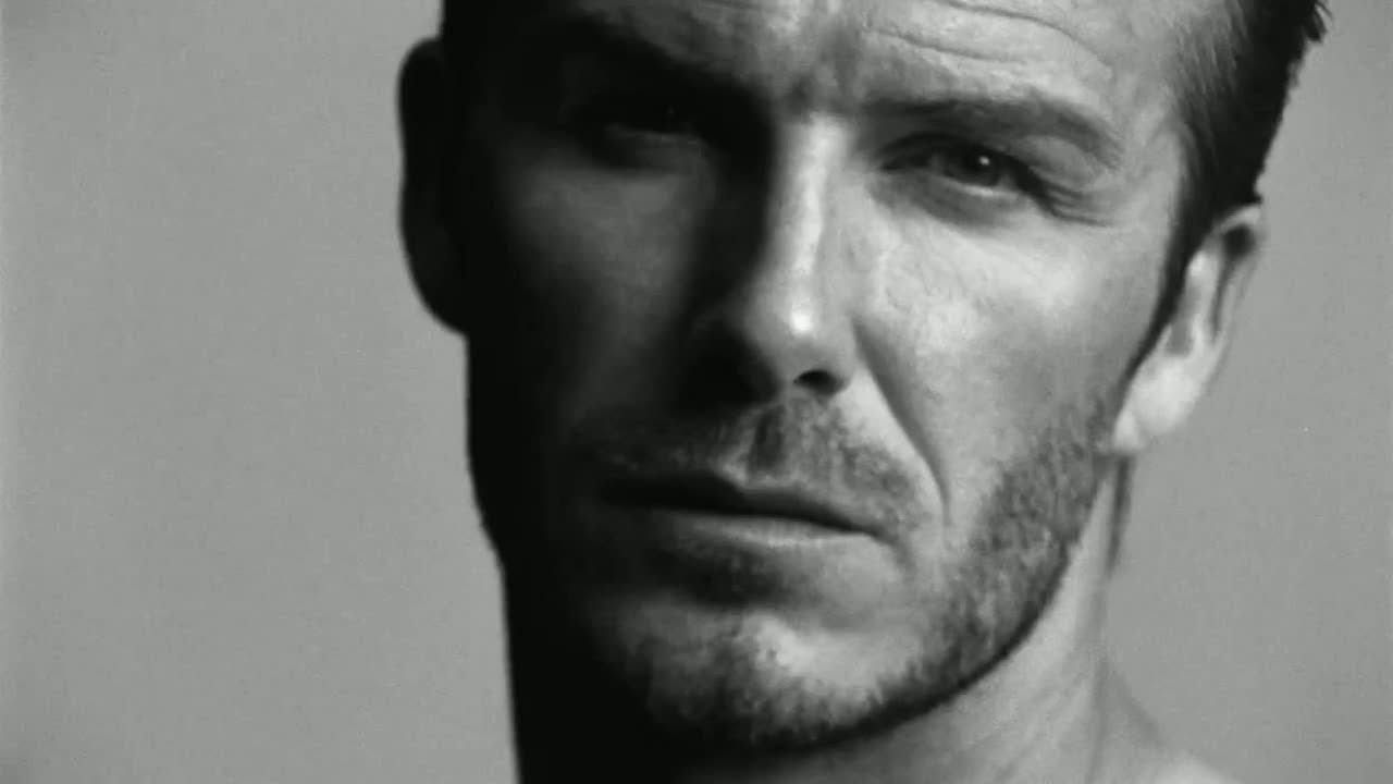 ver el video Hipsters Metrosexuales como David Beckham