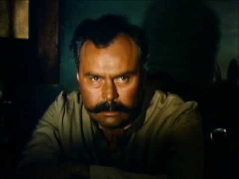 Krasnye kolokola, film pervyy - Meksika v ogne'