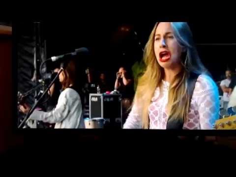 Haim's bass face at Glastonbury