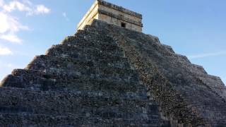 4k Chichen Itza Mayan ruins