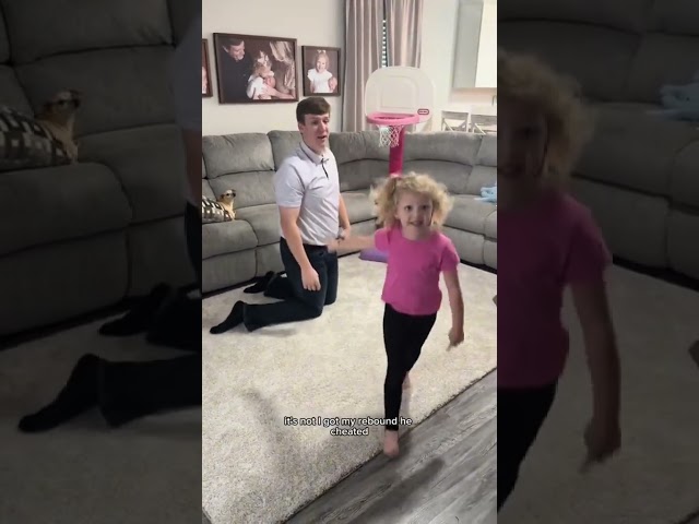 Dad pulled out every trick in the book 🤣 (via @summerandpat/TT)