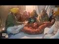 Punjab CM Bhagwant Mann Hands Over A Cheque Of Rs 1 Crore To Family Of Martyred Soldier Jaspal Singh  - 00:58 min - News - Video