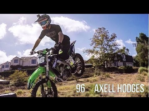Axell Hodges - Messing Around in the Backyard
