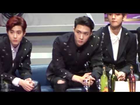 161202 MAMA - Lay Baekhyun downstage reaction 張藝興 Zhang Yixing EXO