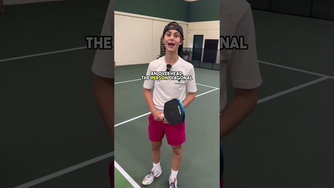 How To Cover A Lob In Pickleball #pickleballtips #pickleball
