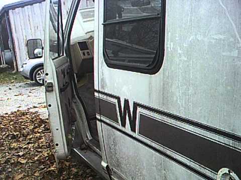 video 2 my 86 winnebago lesharo - YouTube