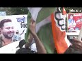 Pappu Yadav की भरी सभा में फिर बेइज्जती? | Rahul Gandhi के काफिले से उतारे गए | Bihar Elections 2025 - 0 min - News - Video