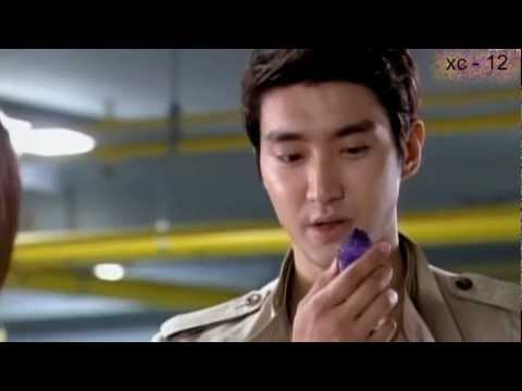 Choi Si Won (Siwon) -SB -Lee Dong Hae (Donghae)