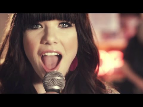 Carly Rae Jepsen - Call Me Maybe (Legendado)