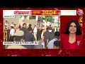 Lok Sabha Election 2024 Phase 3 Voting: वोट डालने जा रहे थे PM Modi तभी अचानक क्यों मुड़ गए पीछे?  - 07:08 min - News - Video