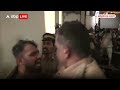 Kerala Student Clash: SFI के खिलाफ विरोध प्रदर्शन, KSU कार्यकर्ताओं को पुलिस ने हिरासत में लिया |ABP  - 01:47 min - News - Video