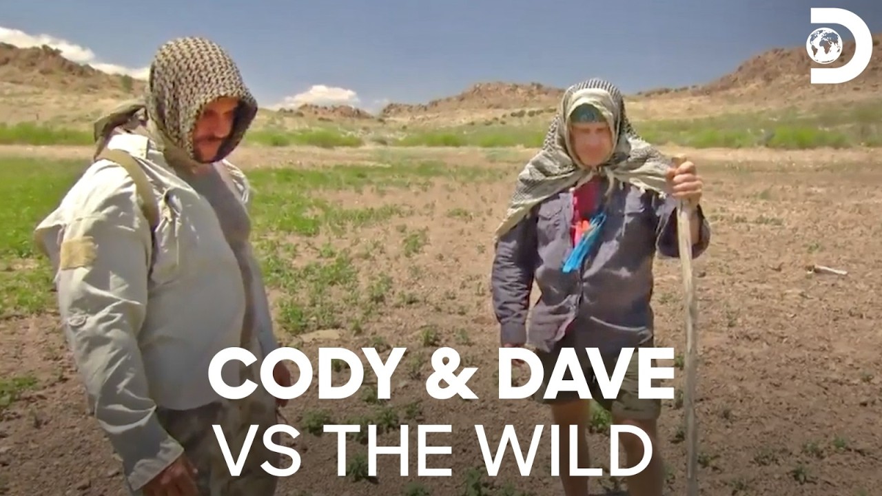 Cody & Dave vs Dangerous Wildlife Encounters | Dual Survival S3 | Discovery Channel India
