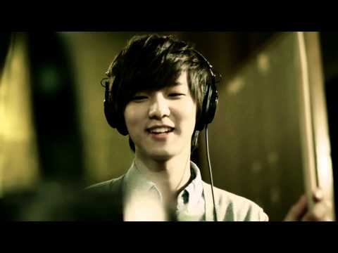 CNBLUE - 아직 사랑한다 M/V