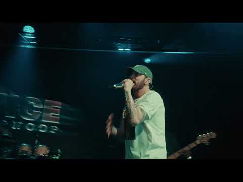 Eminem - Houdini [Live Performance]