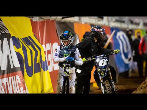 Weege Show: Chaos and Precision in Orlando 2 Supercross