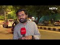 Kanpur में BJP नेता पर Police ने रखा 25000 का ईनाम .. बता रहे हैं Saurabh Shukla  - 03:21 min - News - Video