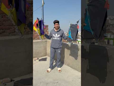 <strong>Fati</strong> hui sari patang chipka di 🥰🪁#kite #kiteflying #patang #patangbazi