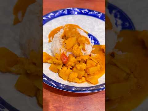 #காலிபிளவர் உருளைகிழங்கு குழம்பு#குருமா#shorts#Cauliflower Potato Kurma In Tamil#Kurma Recipe#food