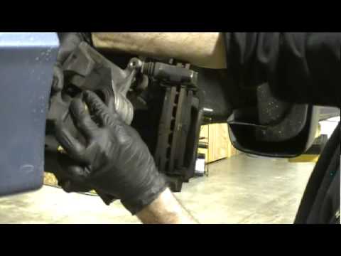 HONDA Civic 8 - Front Brake Pads Replacement